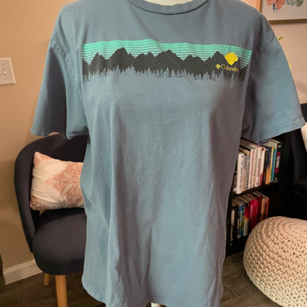 Columbia Tee